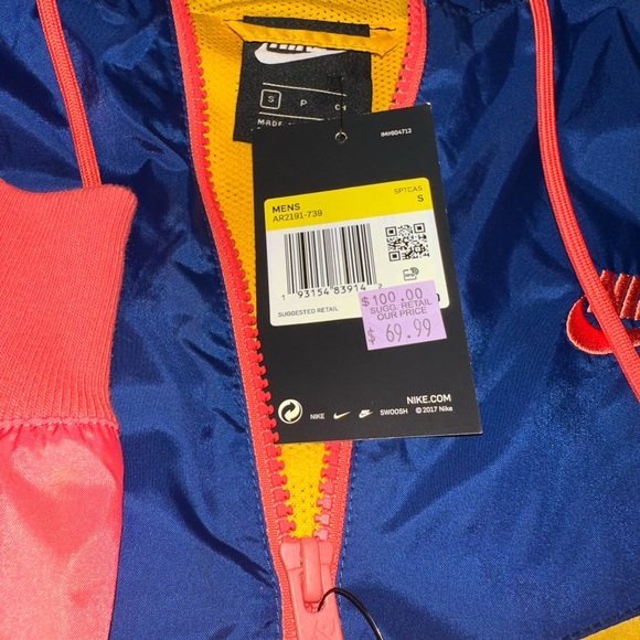 ✨NWT Nike Multi-Color Jacket - Picture 2 of 2